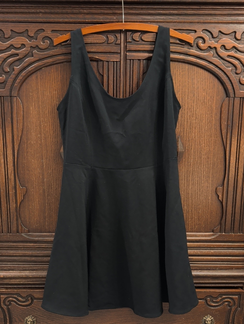H&M Black Sleeveless Scoop-Neck A-Line Dress
